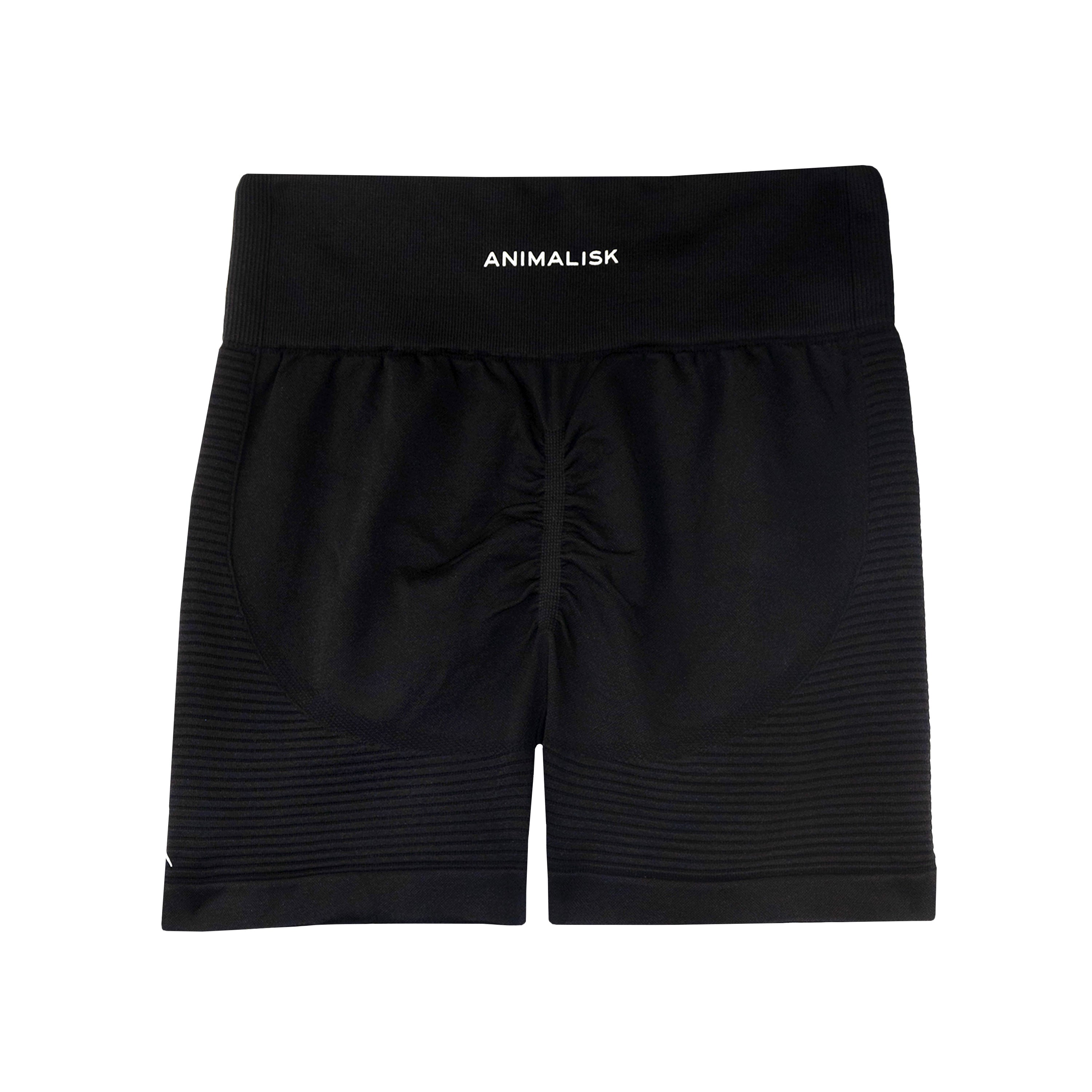 CoreLuxe™ Seamless Contour Shorts in Obsidian Black