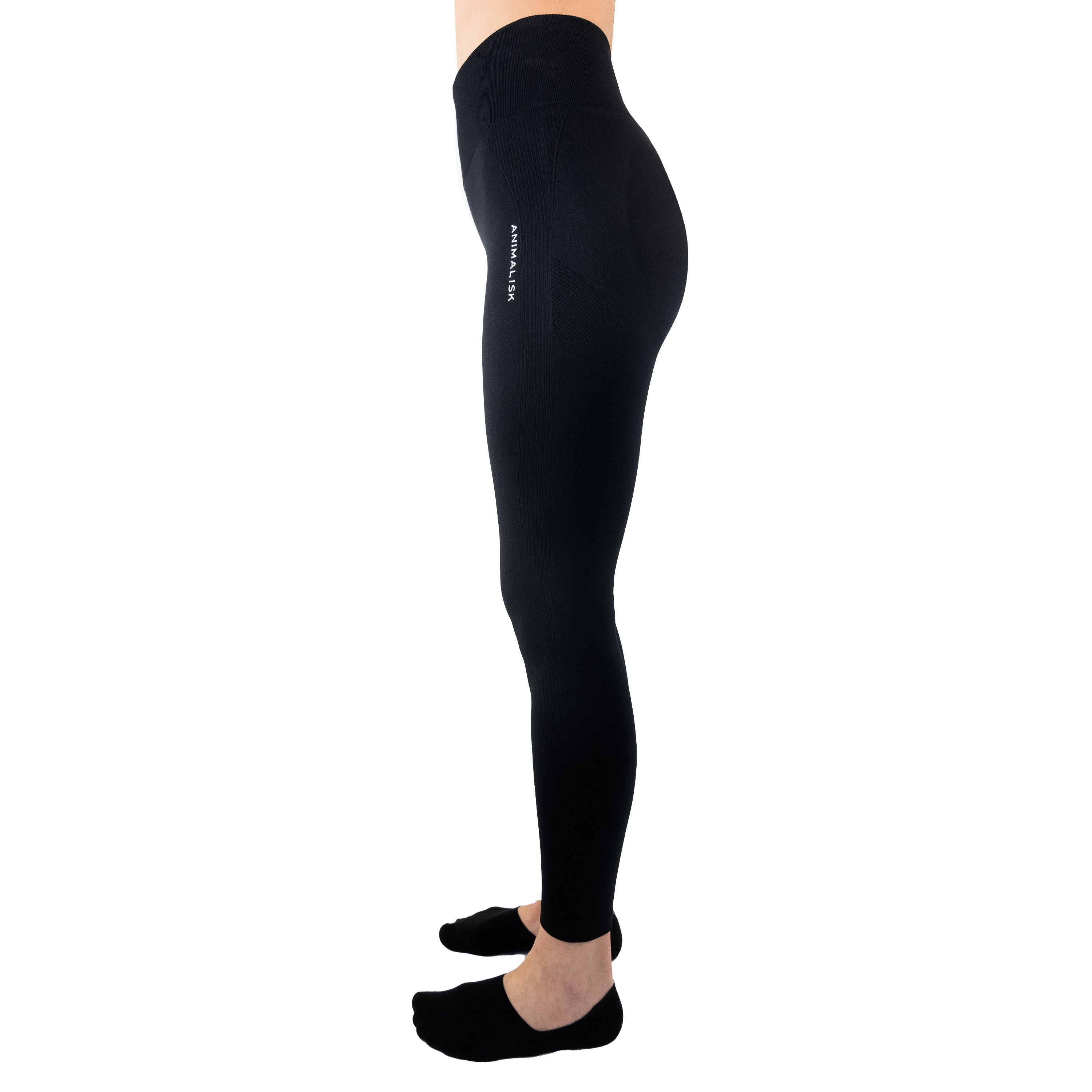 TrueForm™️ Seamless Leggings In Black